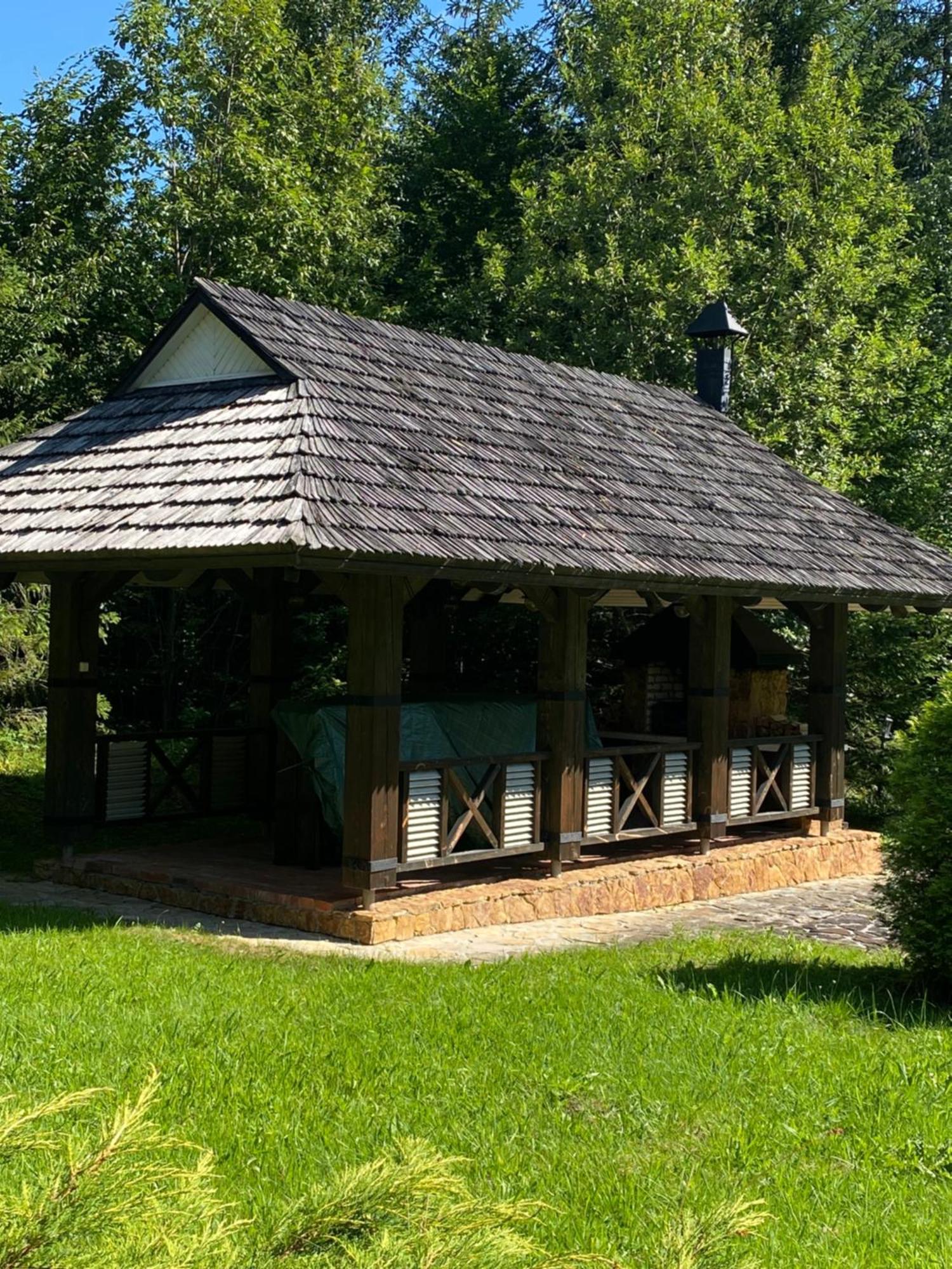 Relaxation In Guta Гута Покращене Шале المظهر الخارجي الصورة